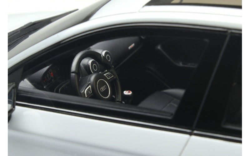 1/18 Audi ABT RS3 Sedan Resin Series