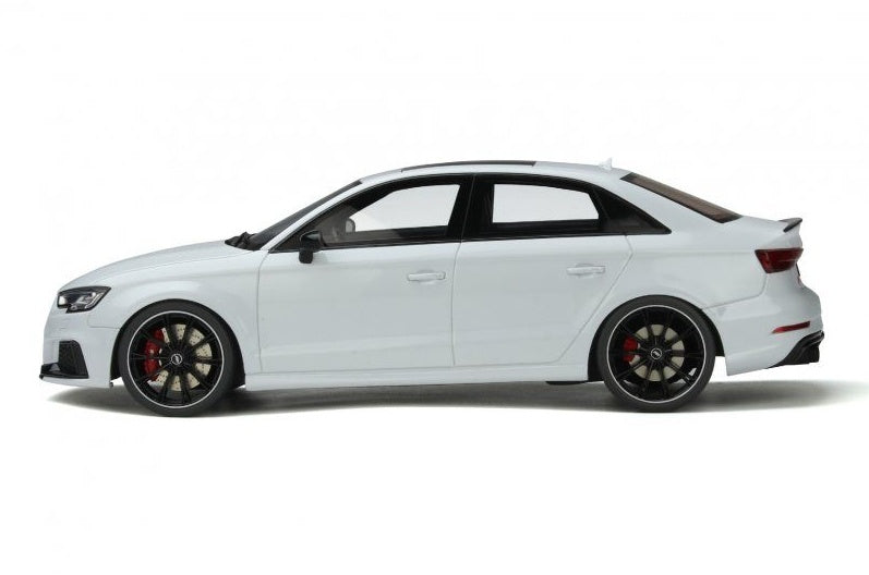 1/18 Audi ABT RS3 Sedan Resin Series