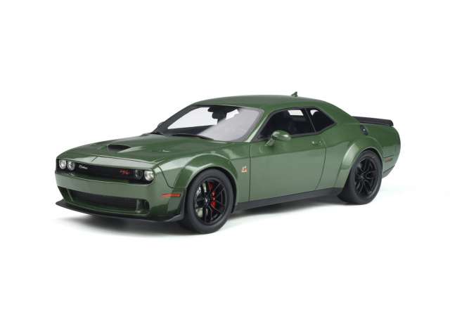 1/18 2020 Dodge Challenger R/T Scat Pack Widebody 
 *Resin Series*, green