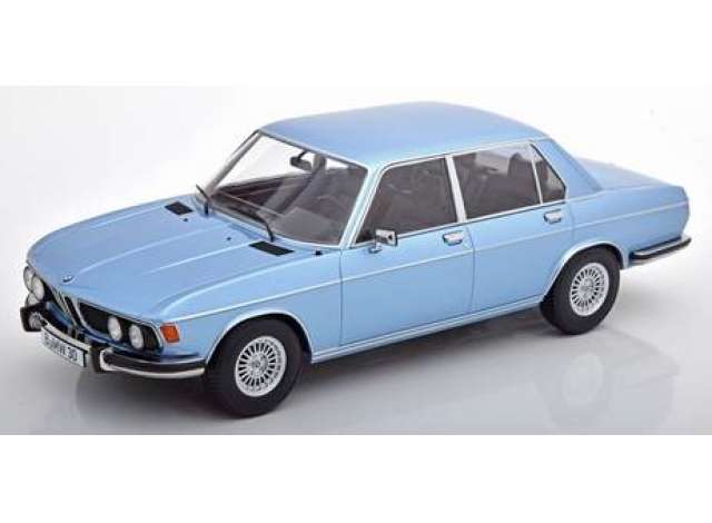 1971 BMW 3.0S E3 2 Series, light blue metallic