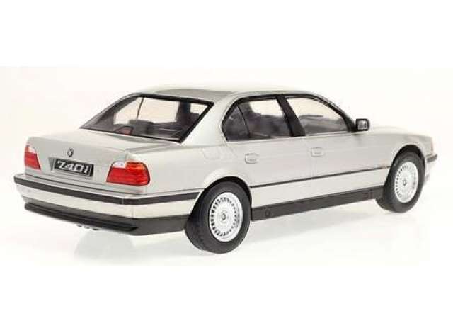 1/18 1994 BMW 740i E38 1.Serie