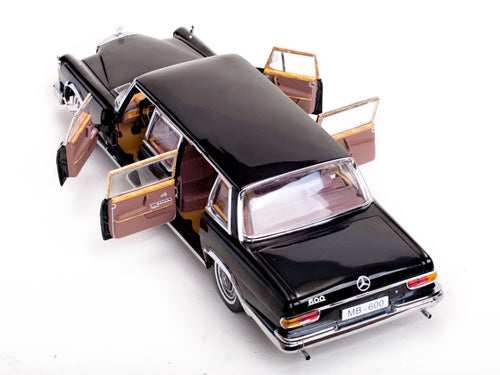 1/18 1966 Mercedes Benz 600 Pullman