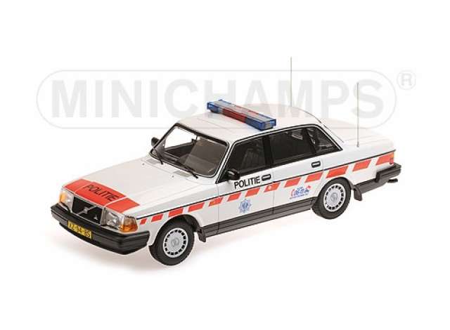 1986 Volvo 240 GL Police Netherlands, white/red