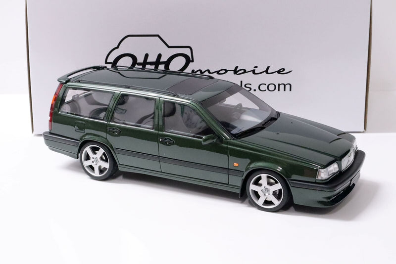 1/18 Volvo 850 T5 R Estate 1995