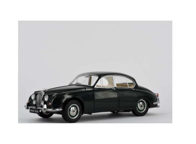 1967 Daimler 250 V8 LHD, british racing green