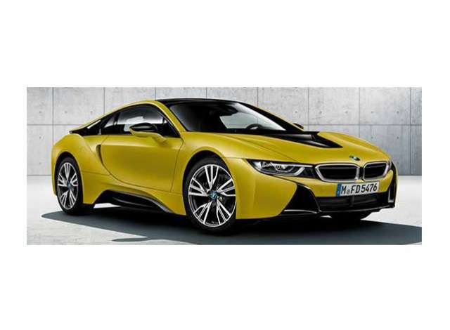 2017 BMW i8, speed yellow