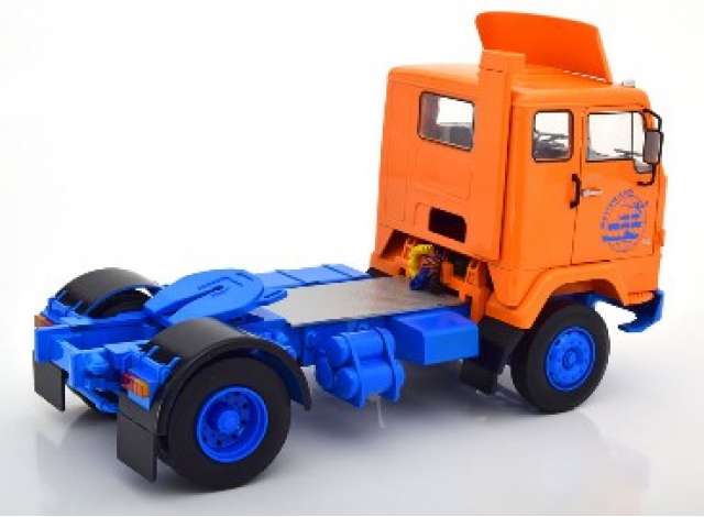 1965 Volvo F88 *Deutrans*, orange/blue