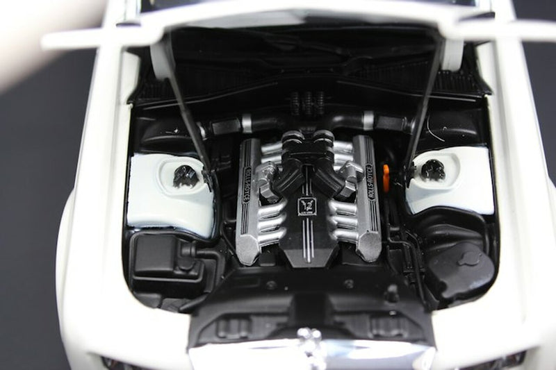 1/18 2012 Rolls Royce Phantom Extended Wheelbase