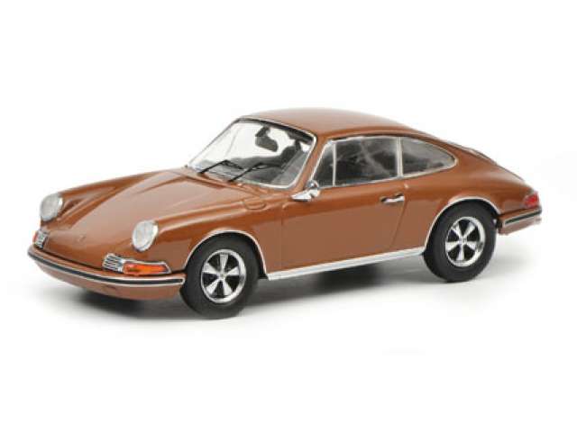 Porsche 911 S, brown