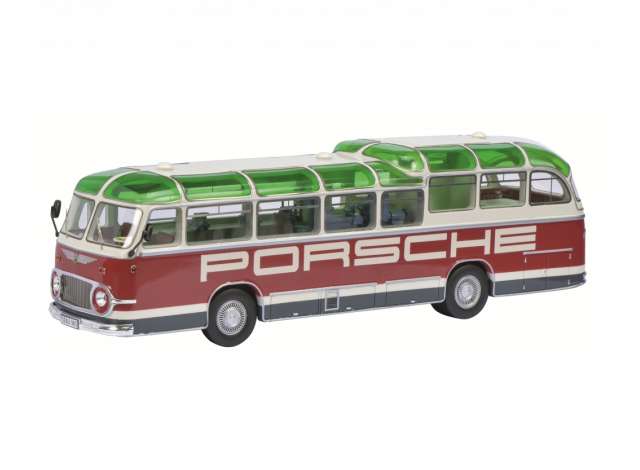 Auwarter Porsche Renndienst, red